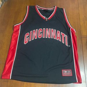 Cincinnati Bearcats Jersey!